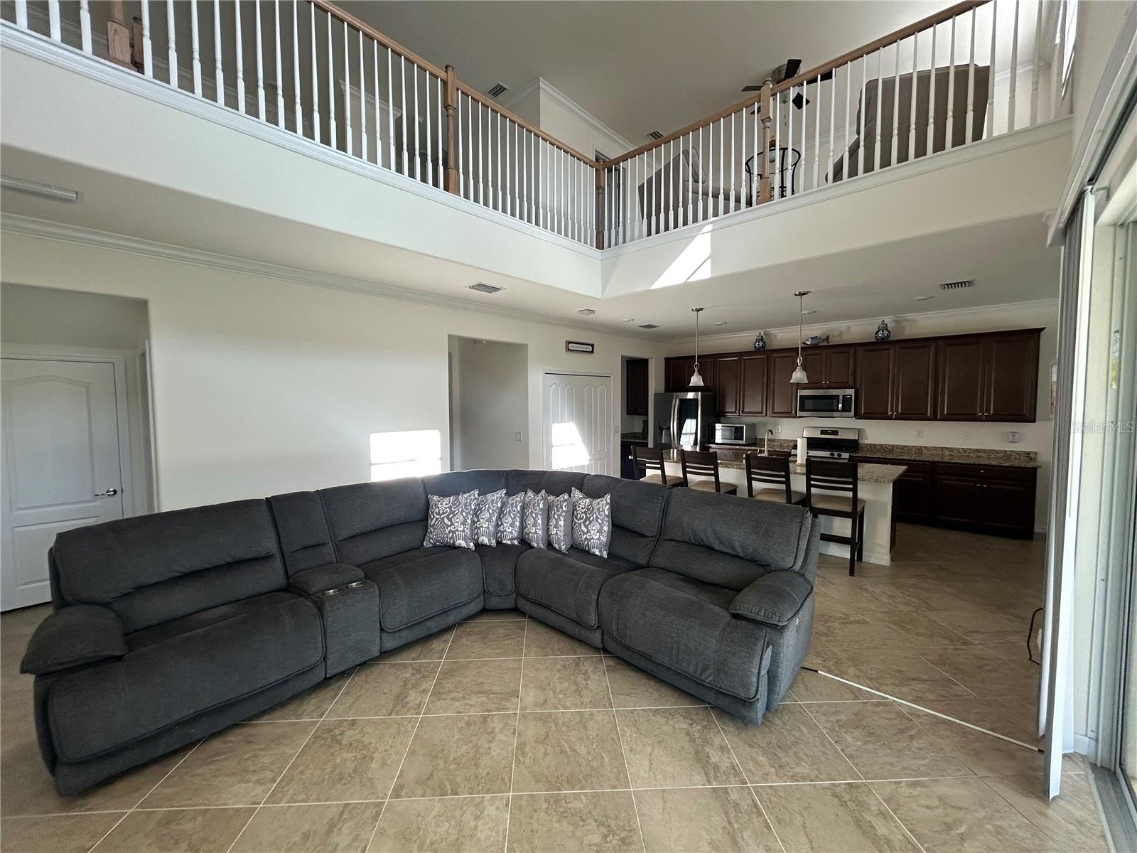 Image 13 of 32 For 43329 Treadway Drive