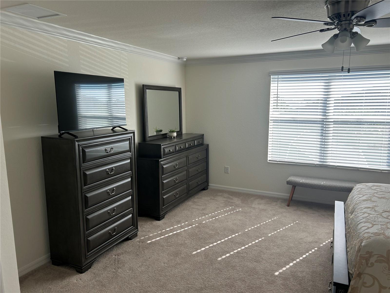 Image 21 of 32 For 43329 Treadway Drive