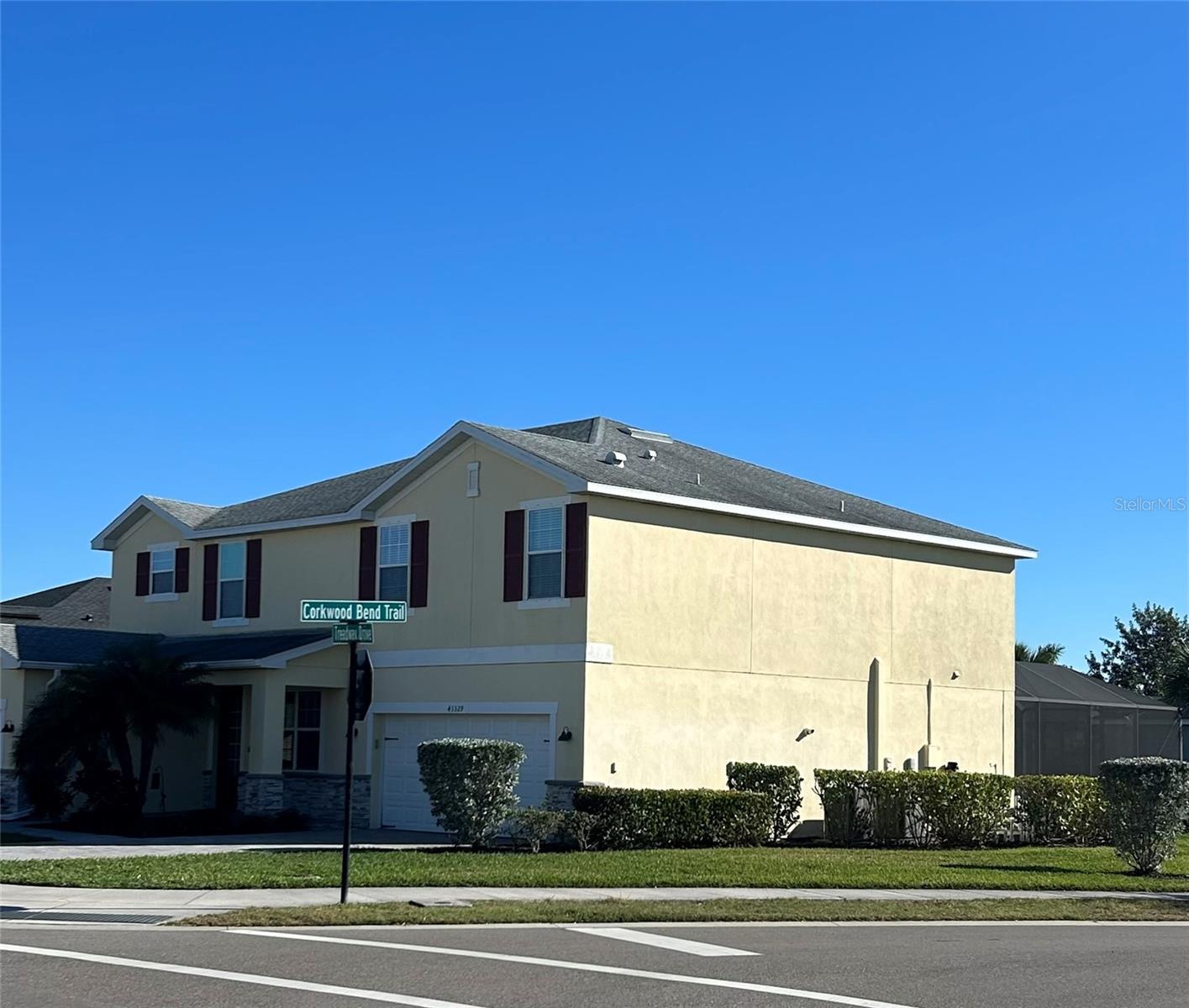 Image 3 of 32 For 43329 Treadway Drive