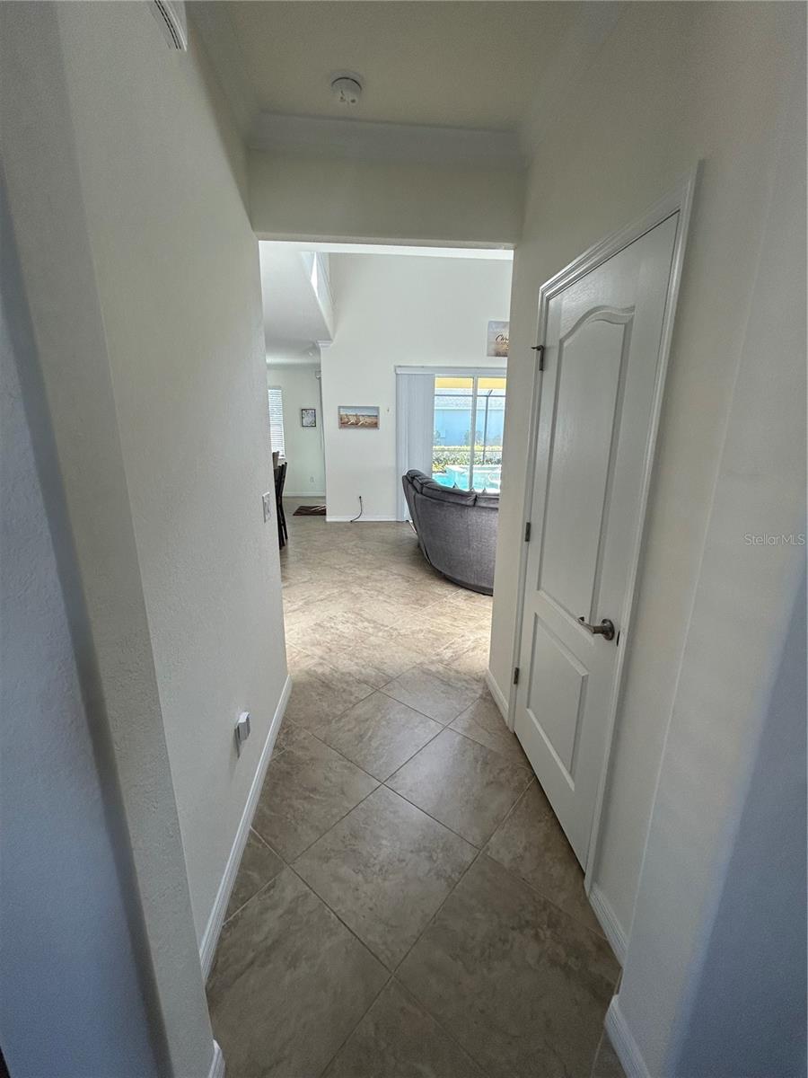 Image 8 of 32 For 43329 Treadway Drive