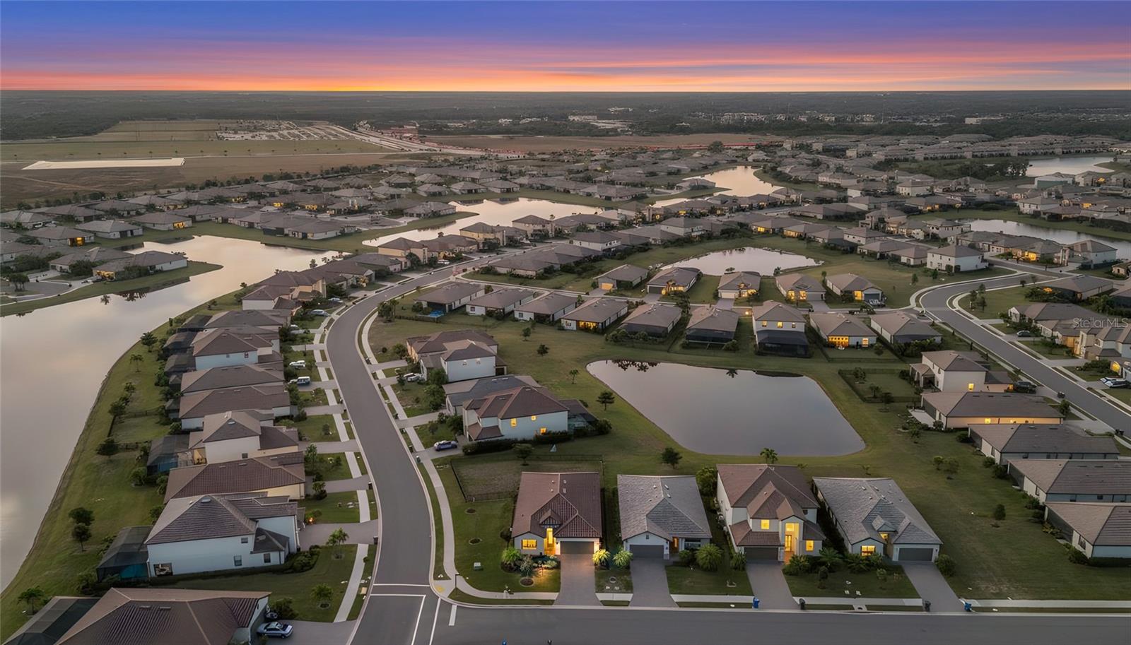 Image 22 of 92 For 5107 Coral Reef Way