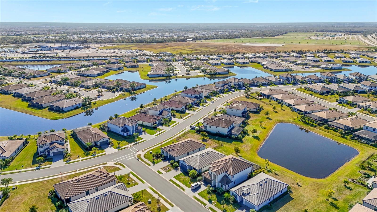 Image 62 of 92 For 5107 Coral Reef Way