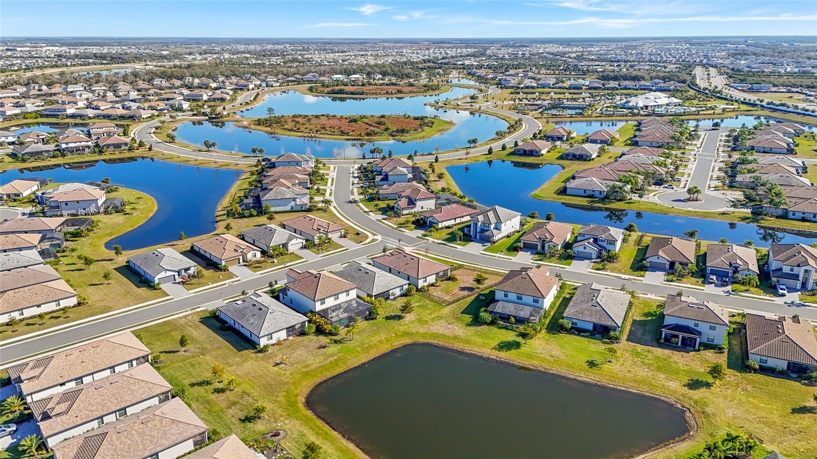 Image 64 of 92 For 5107 Coral Reef Way