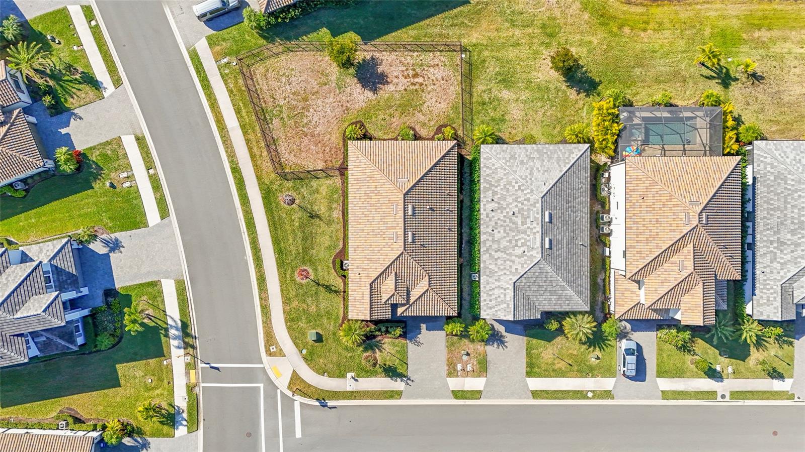 Image 69 of 92 For 5107 Coral Reef Way