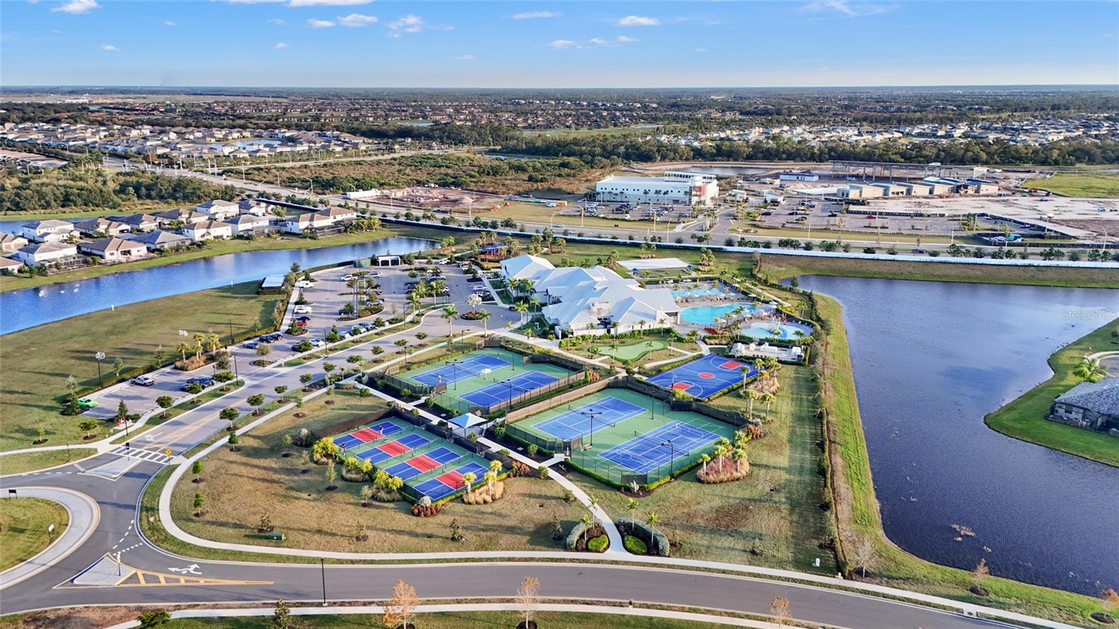 Image 76 of 92 For 5107 Coral Reef Way