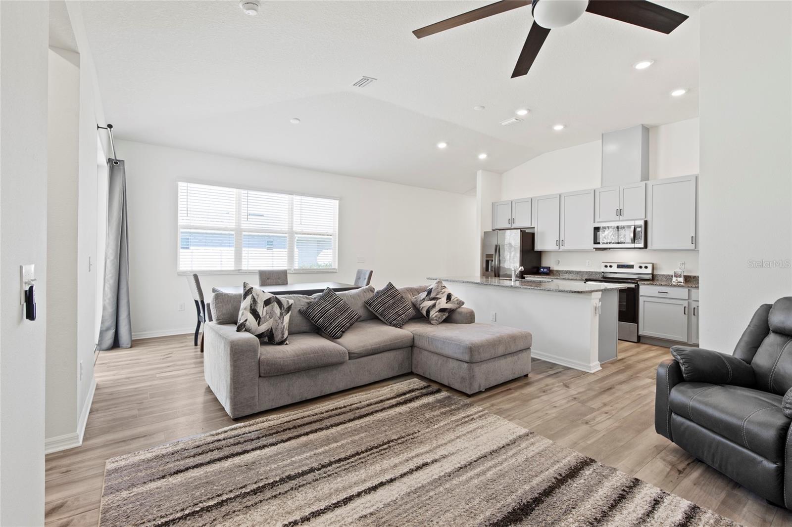 Image 6 of 24 For 2688 89th Street Circle E