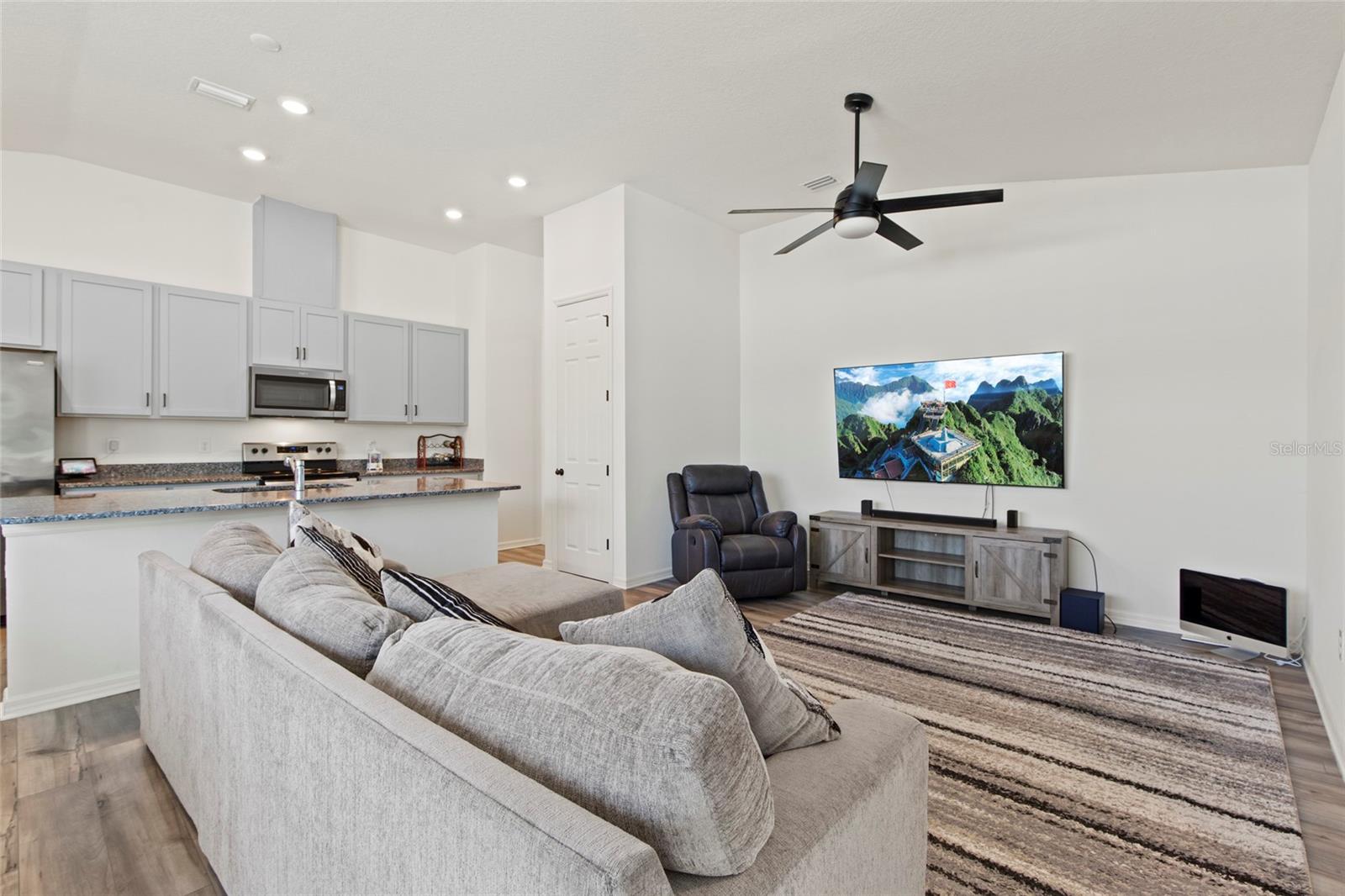 Image 7 of 24 For 2688 89th Street Circle E