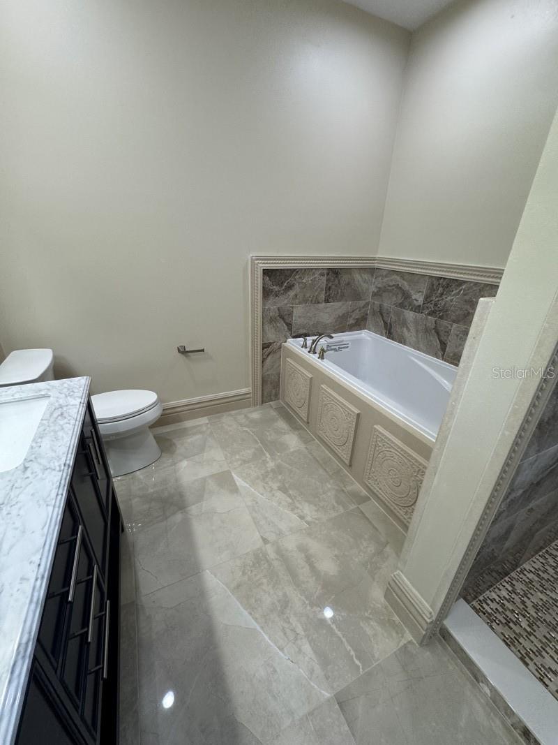 Image 27 of 46 For 8351 14th Lane