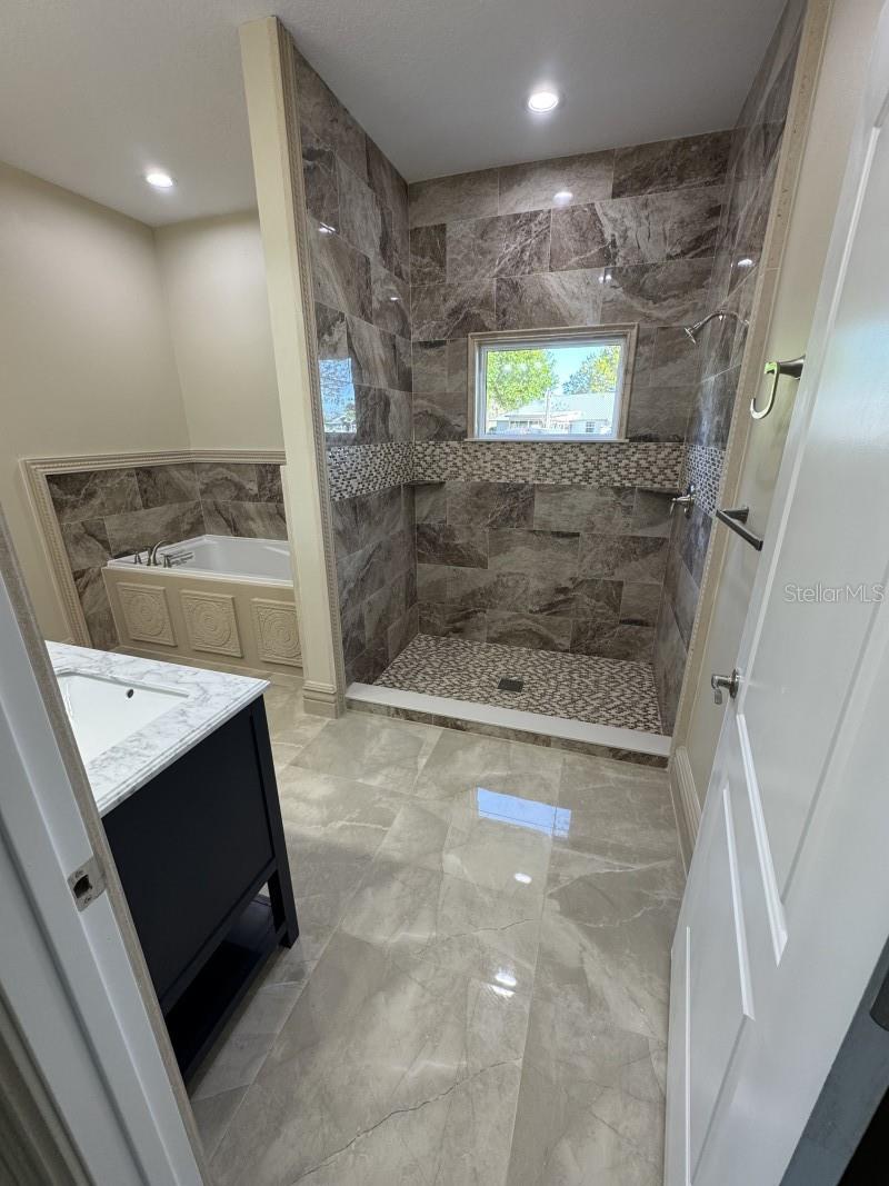 Image 30 of 46 For 8351 14th Lane