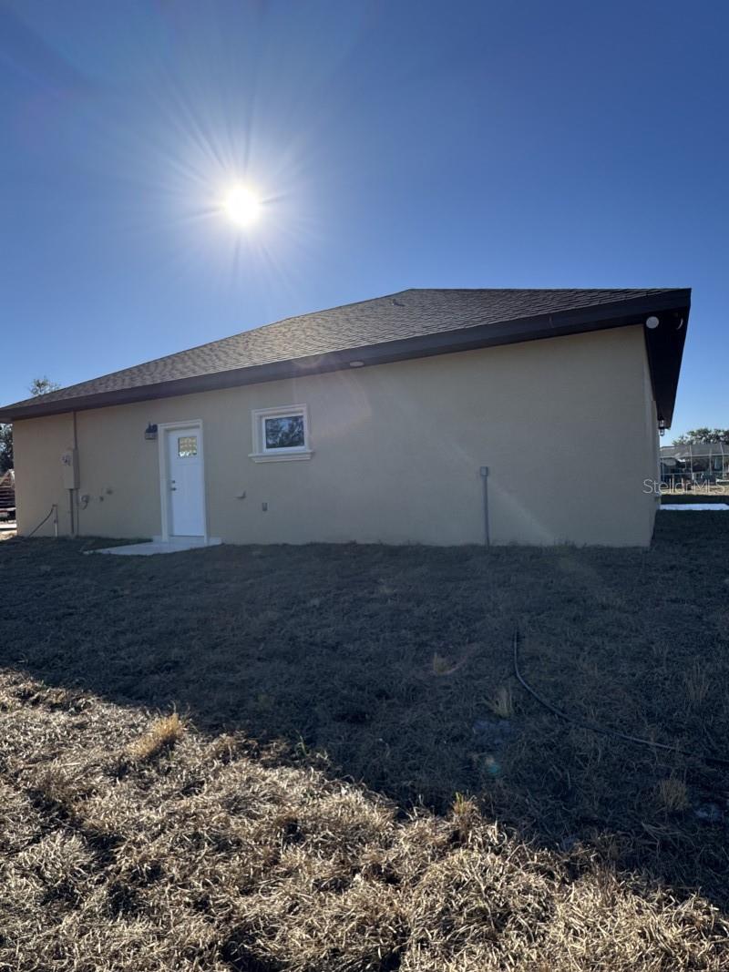 Image 6 of 46 For 8351 14th Lane