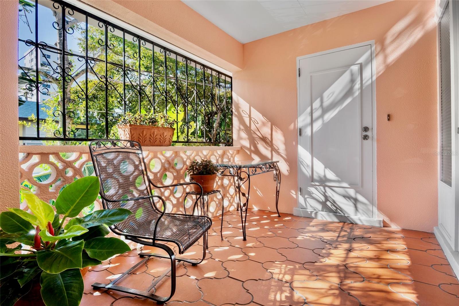 Image 26 of 47 For 1516 Oak Street