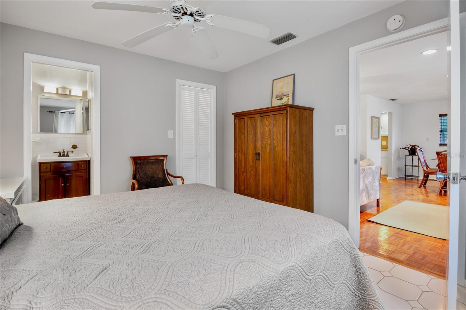 Image 41 of 47 For 1516 Oak Street