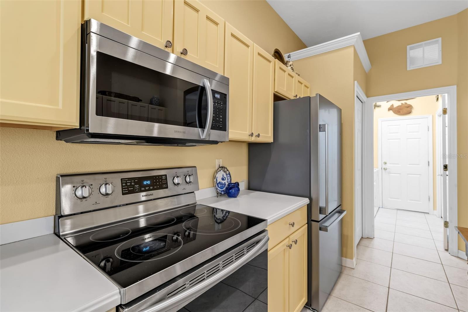 Image 24 of 54 For 7192 Rue De Palisades 12