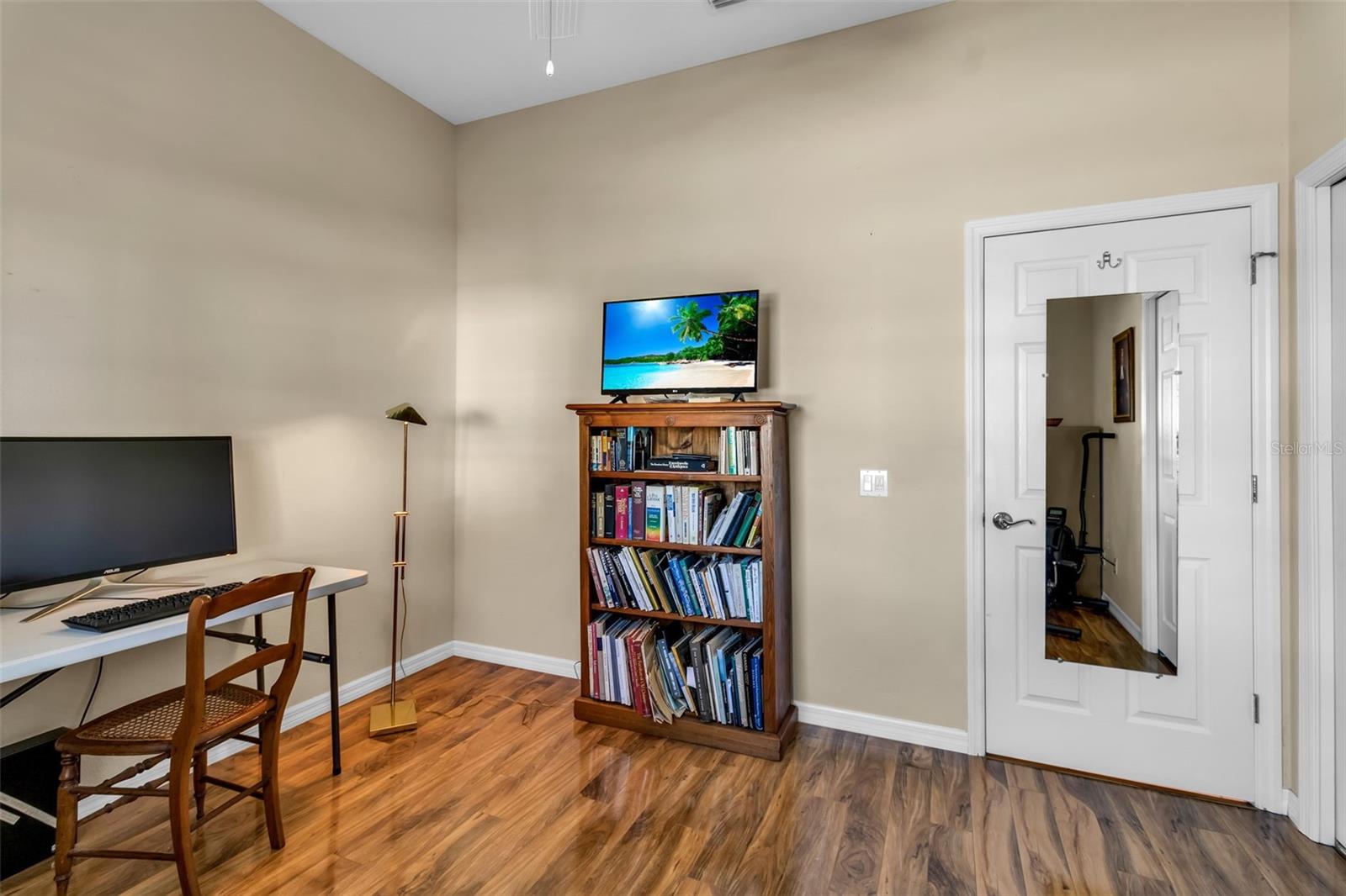 Image 35 of 54 For 7192 Rue De Palisades 12