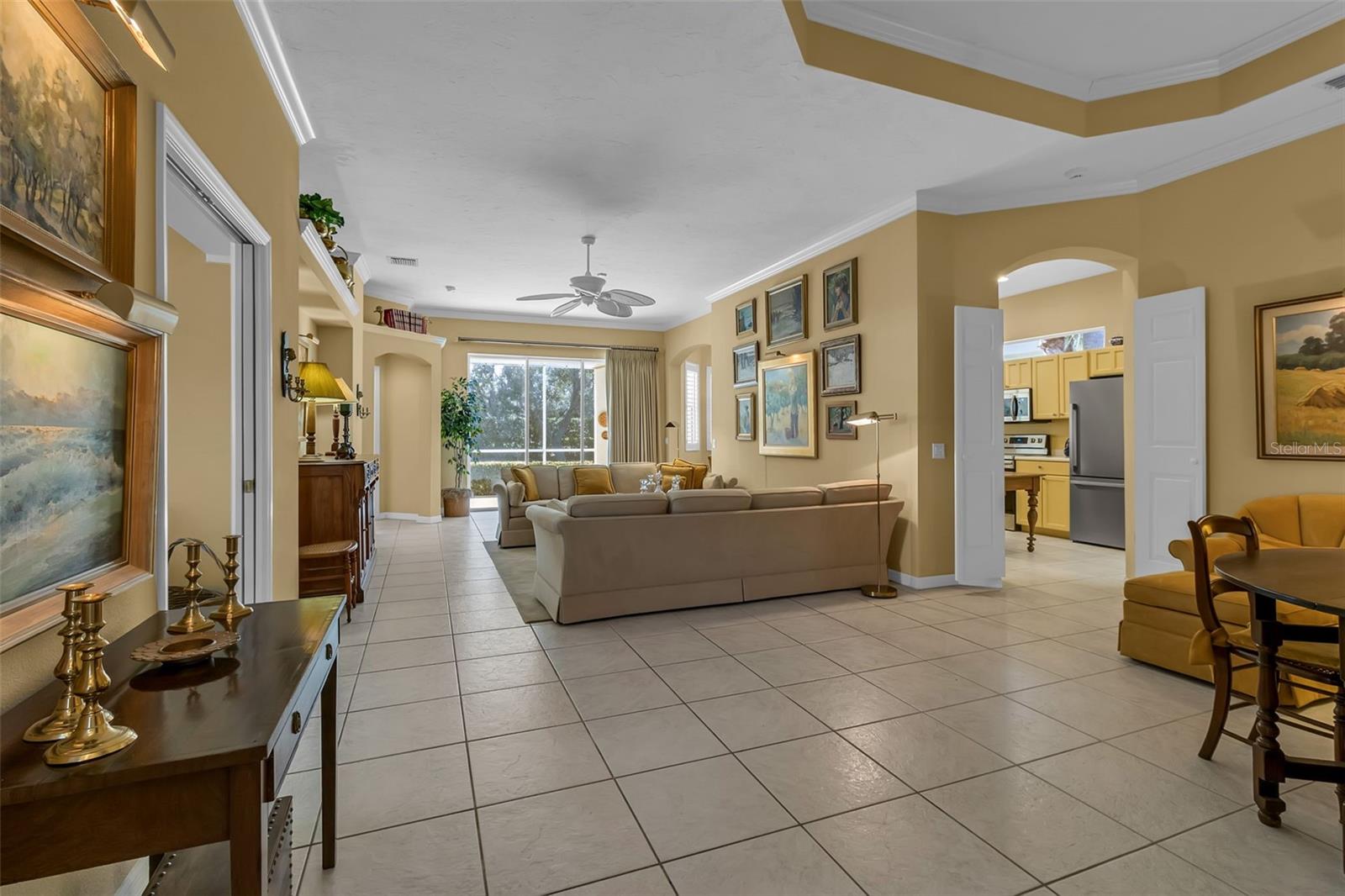 Image 5 of 54 For 7192 Rue De Palisades 12