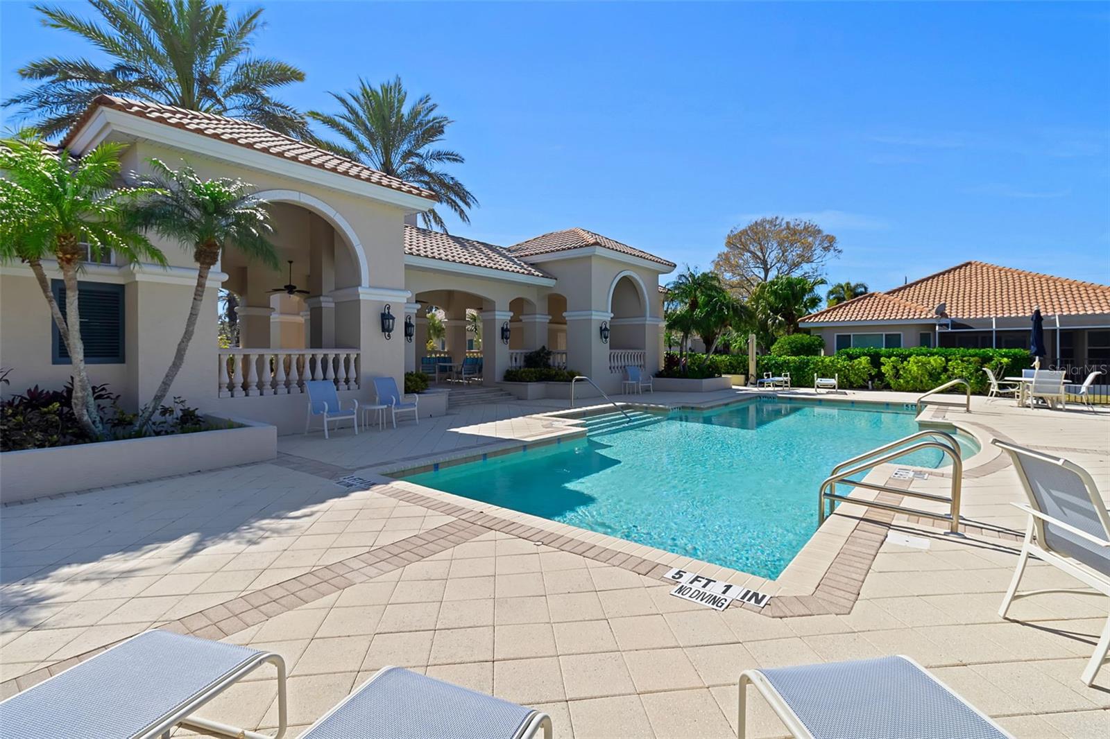 Image 53 of 54 For 7192 Rue De Palisades 12