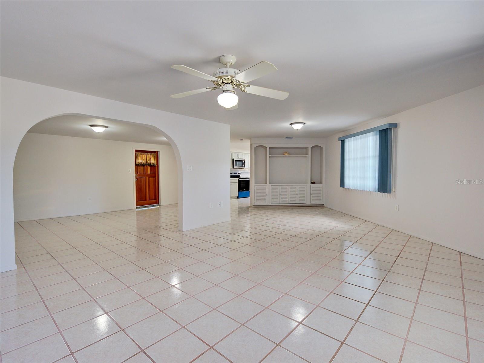 Image 18 of 55 For 3415 Harbor Boulevard