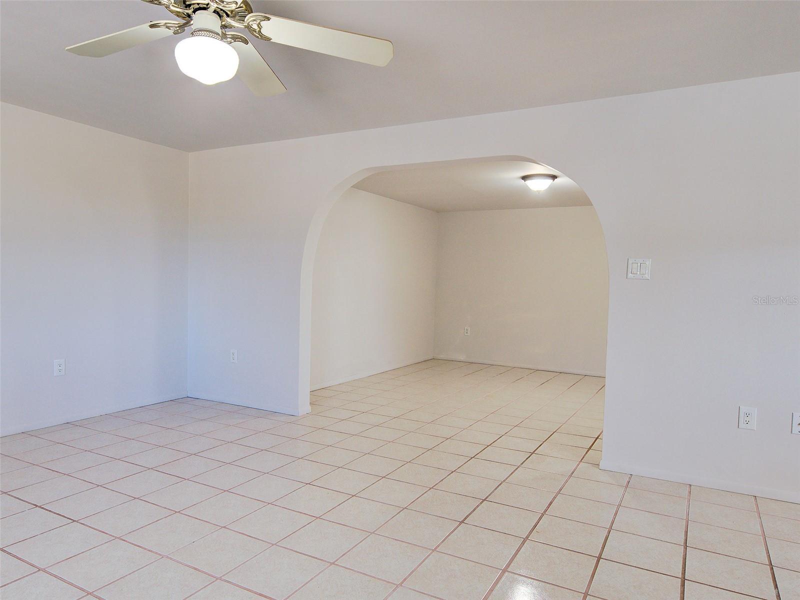 Image 23 of 55 For 3415 Harbor Boulevard