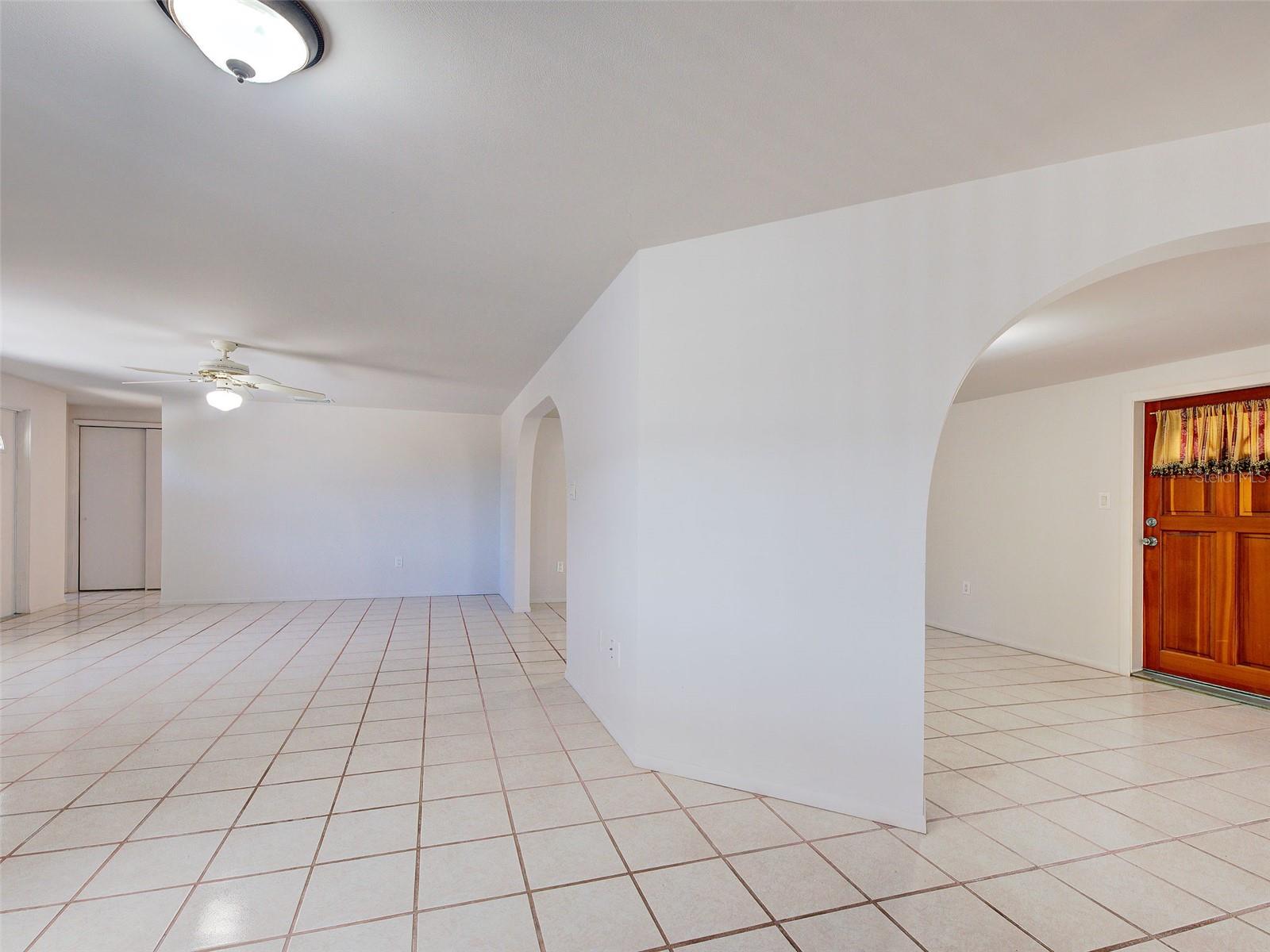 Image 24 of 55 For 3415 Harbor Boulevard