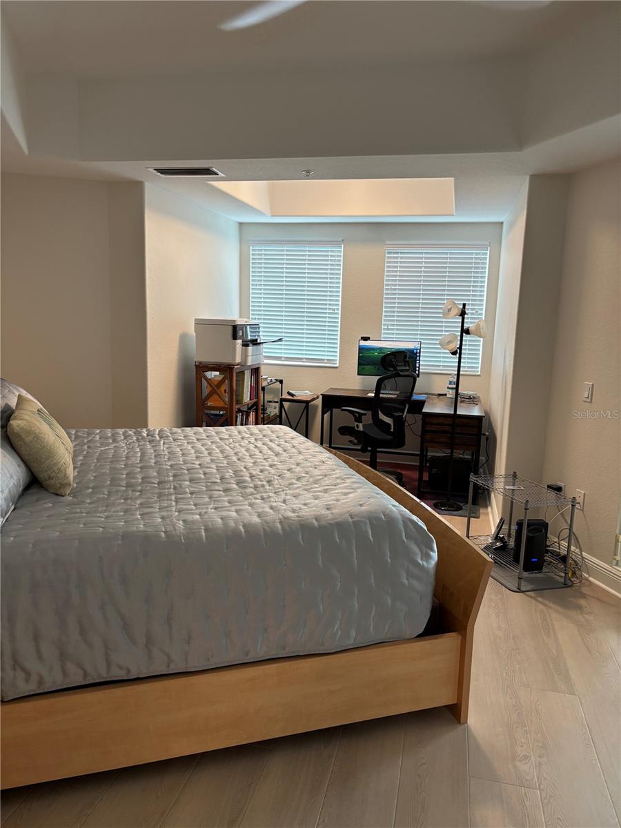 Image 11 of 18 For 501 Haben Boulevard 302