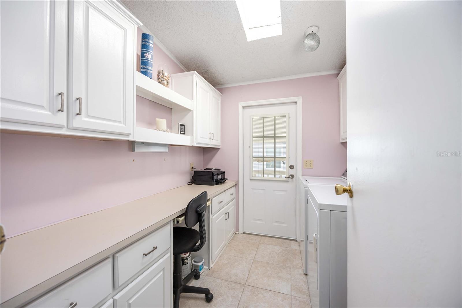 Image 18 of 39 For 15550 Burnt Store Road 22