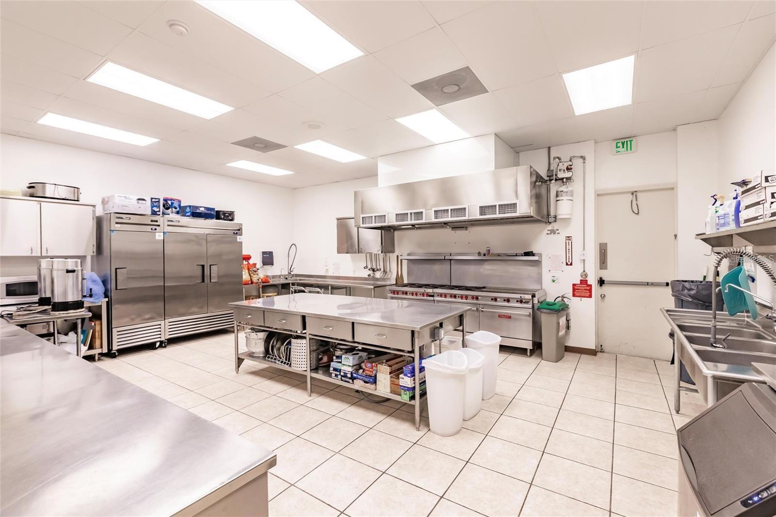 Image 29 of 39 For 15550 Burnt Store Road 22