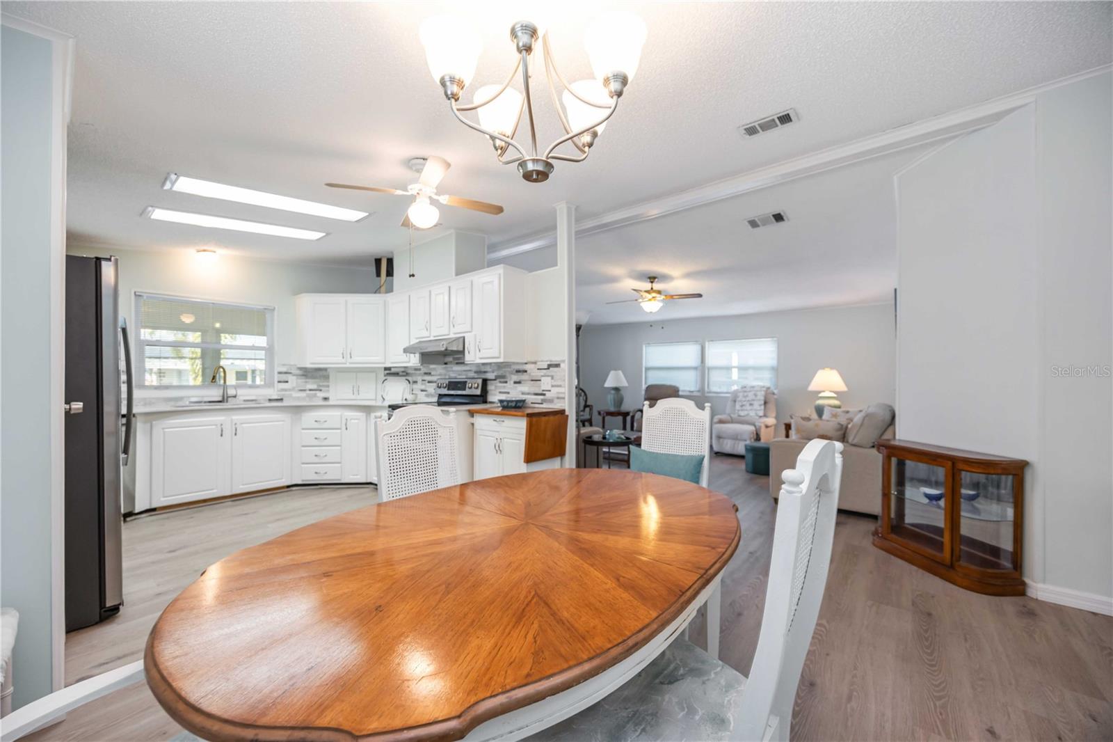 Image 5 of 39 For 15550 Burnt Store Road 22