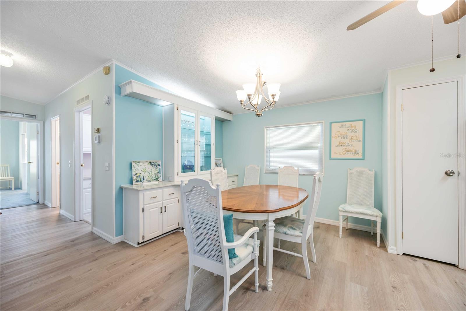 Image 6 of 39 For 15550 Burnt Store Road 22