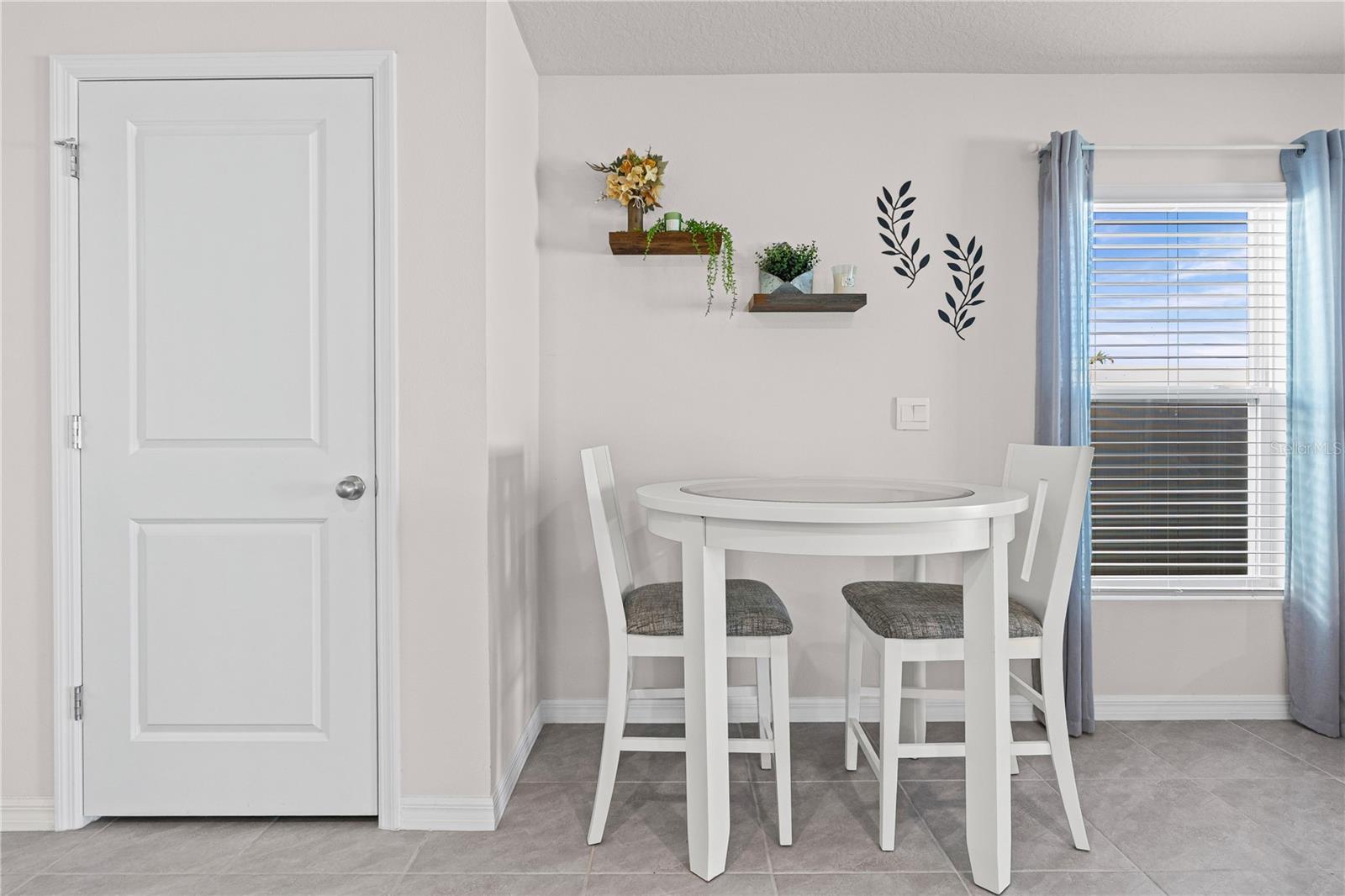 Image 12 of 37 For 4522 Weathered Moss Glen