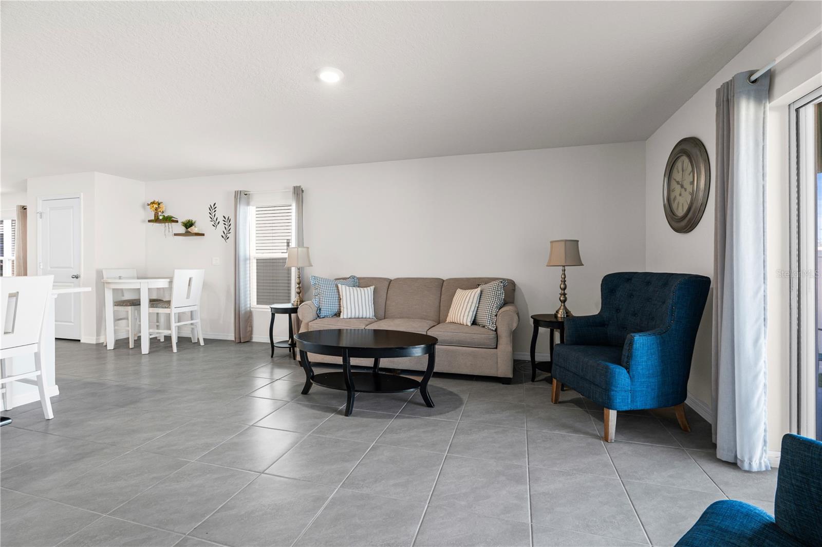 Image 15 of 37 For 4522 Weathered Moss Glen