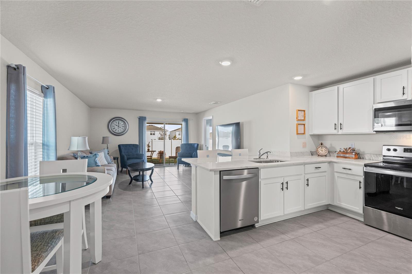 Image 7 of 37 For 4522 Weathered Moss Glen