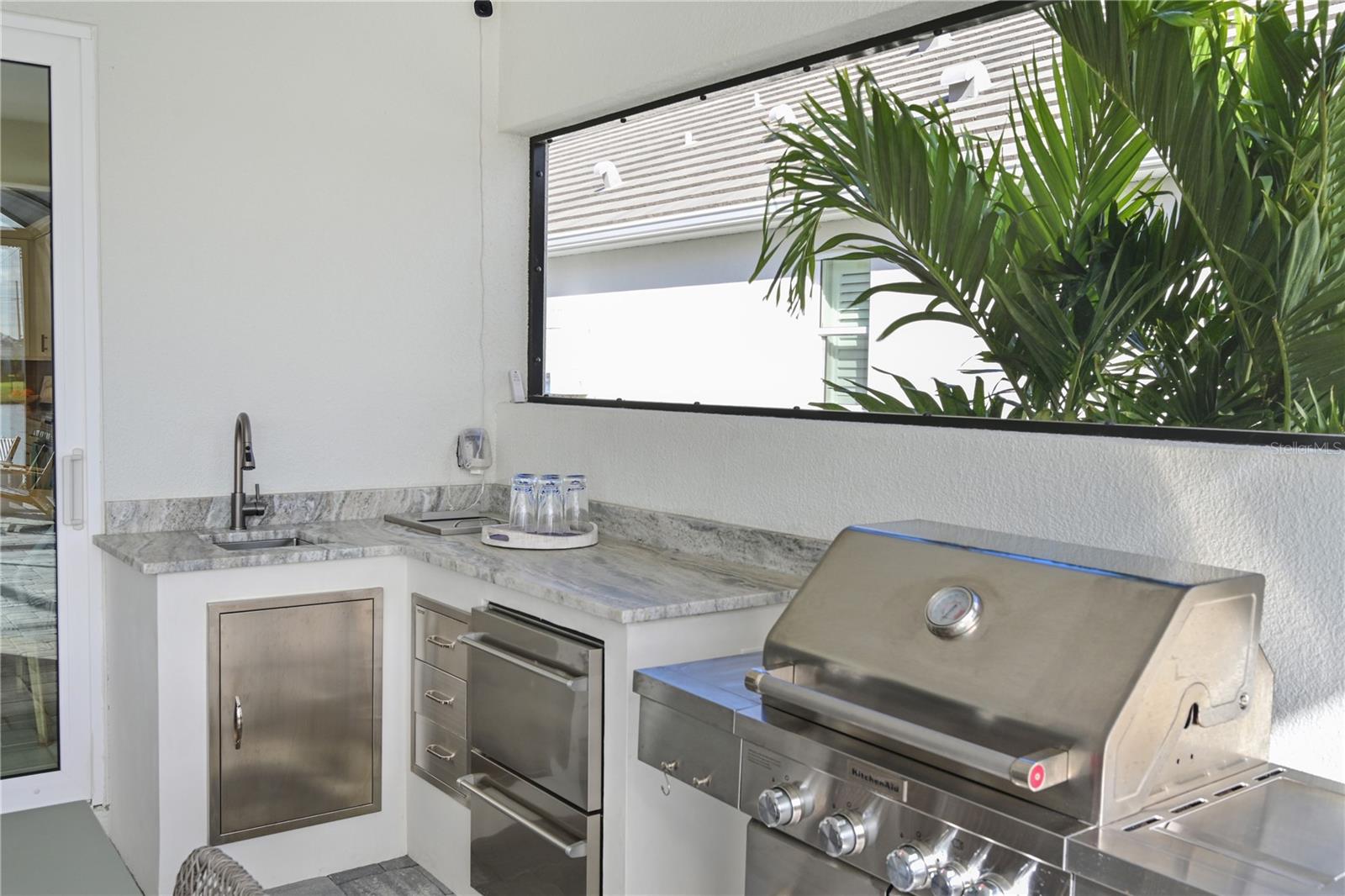 Image 24 of 50 For 8055 Slipway Drive