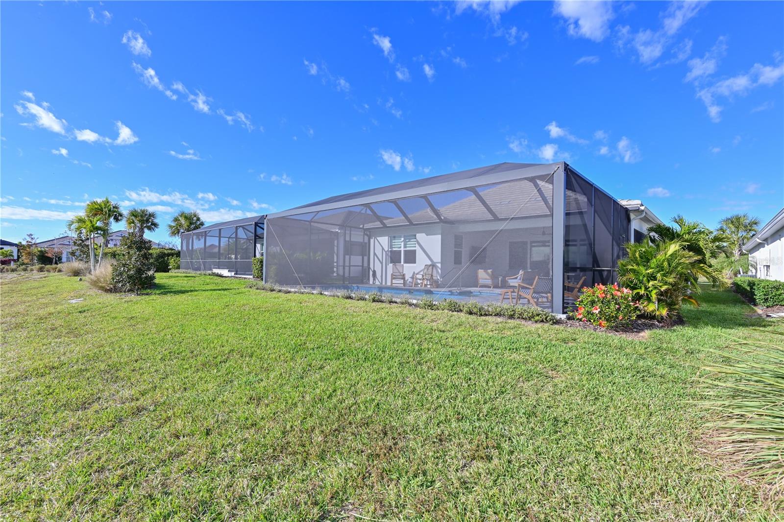 Image 26 of 50 For 8055 Slipway Drive