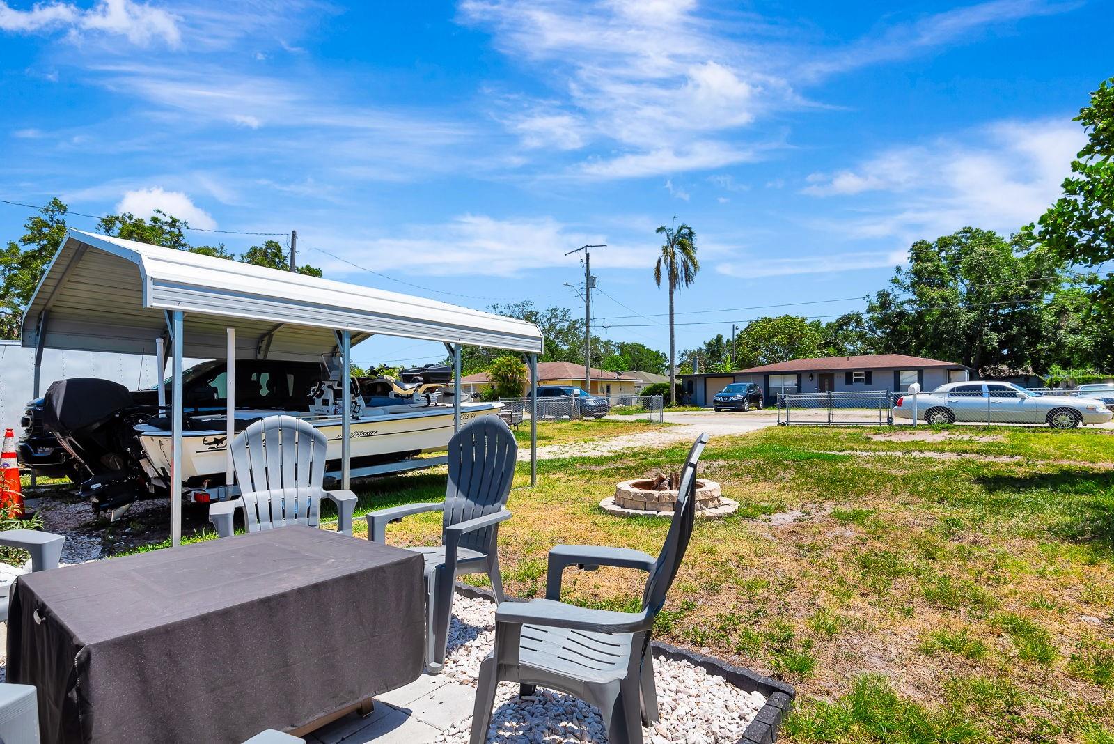 Image 24 of 34 For 997 28th Avenue Drive E