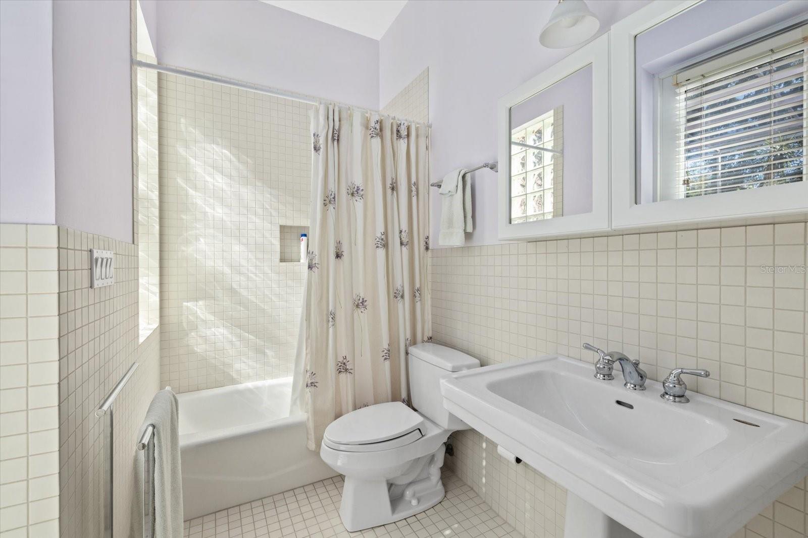 Image 41 of 57 For 4939 Peregrine Point Way