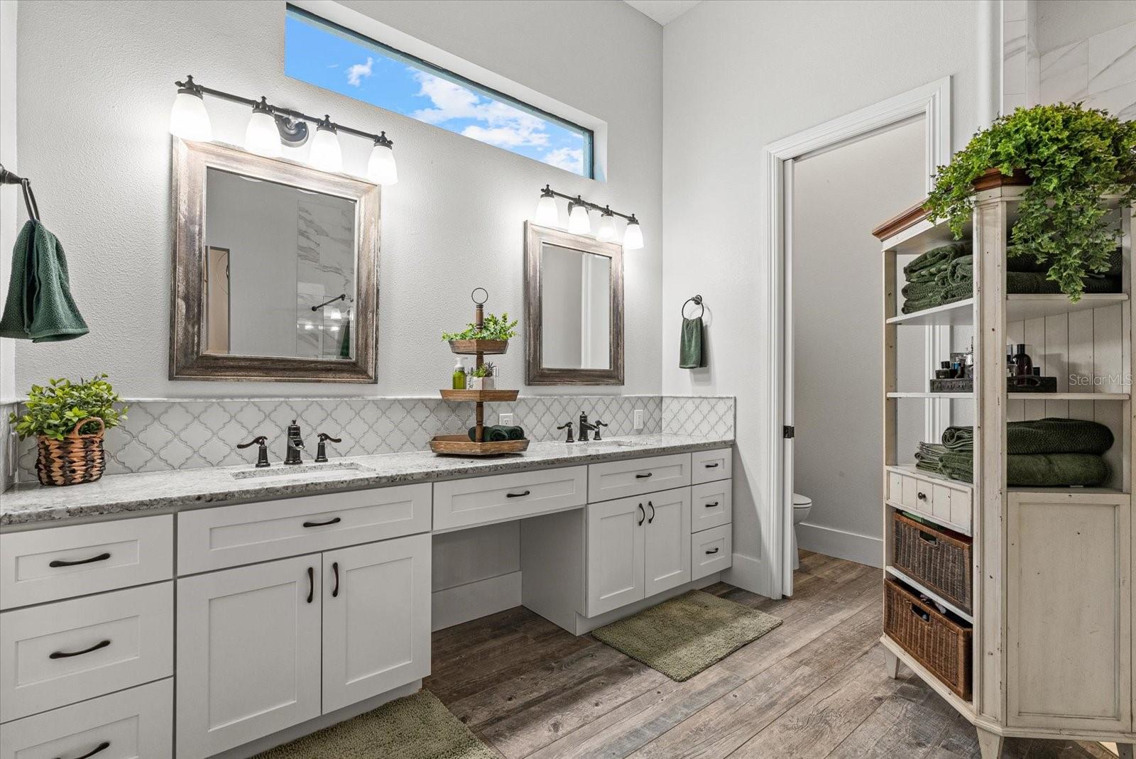 Image 25 of 60 For 5301 Saddle Oak Trail