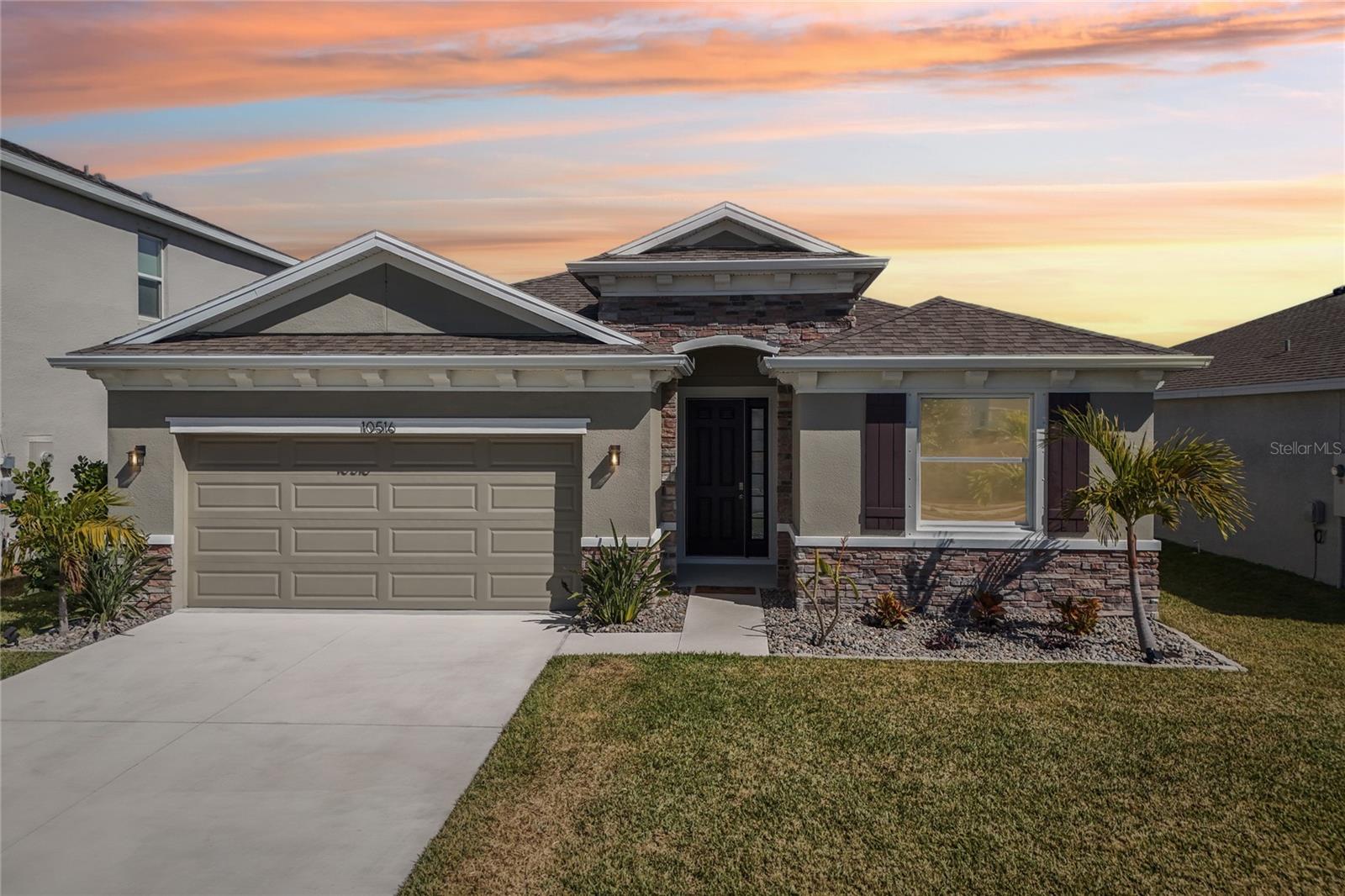 Image 2 of 58 For 10516 Chippewa Drive