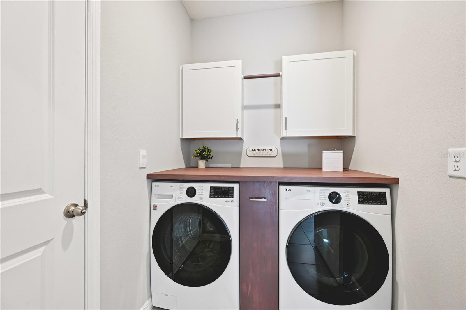 Image 36 of 58 For 10516 Chippewa Drive