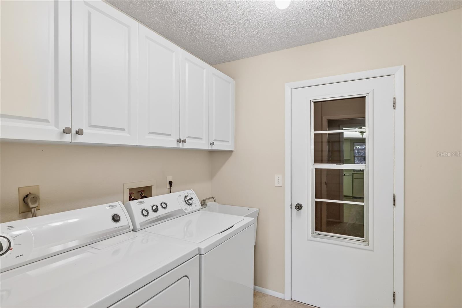 Image 11 of 21 For 6812 19th Avenue W