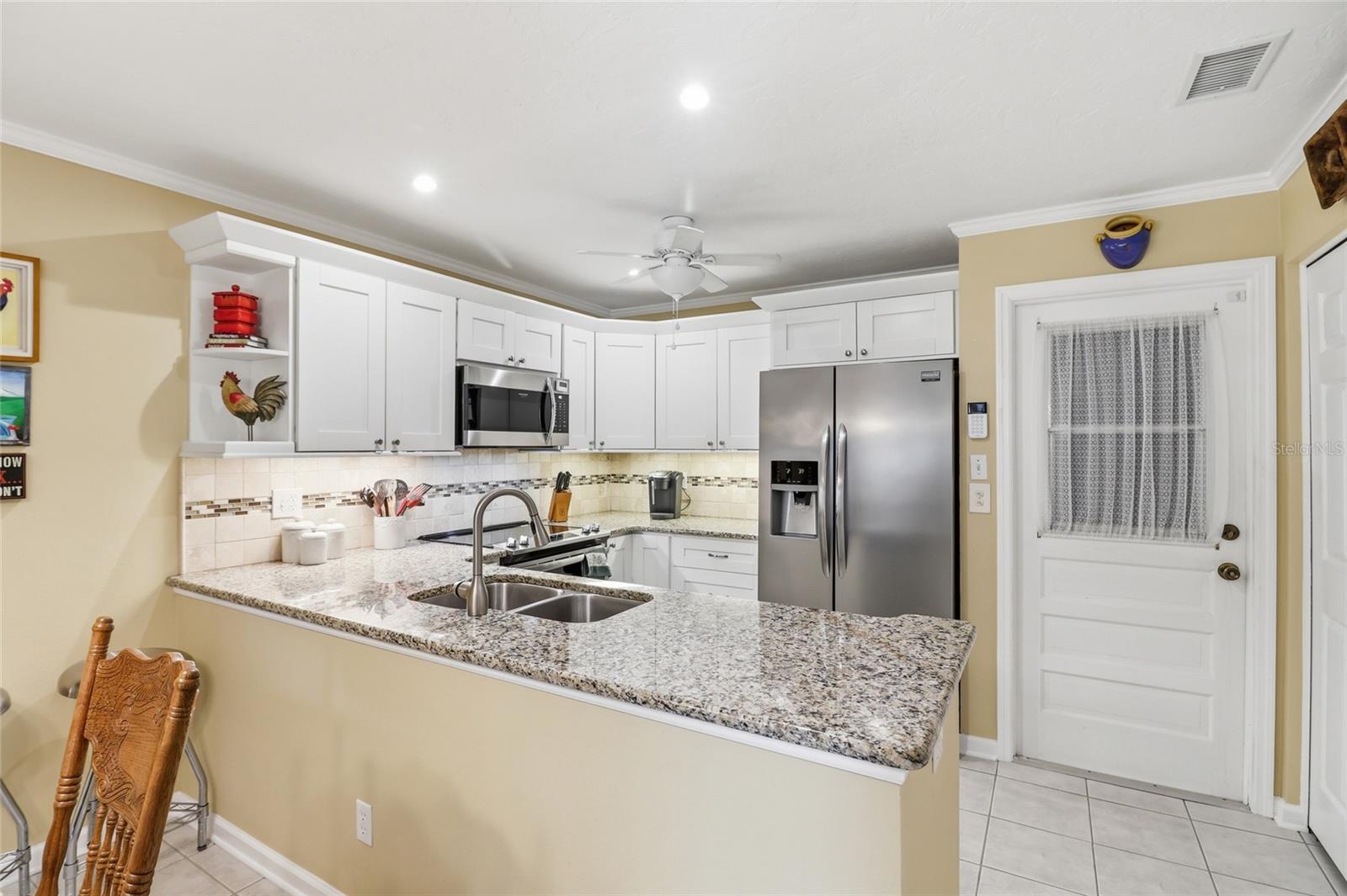 Image 9 of 31 For 3908 Oakhurst Boulevard 3185