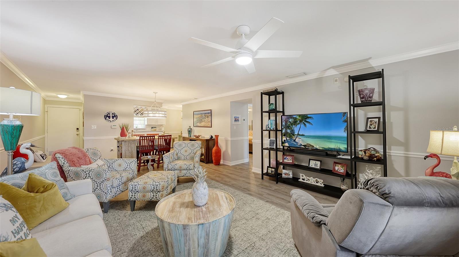 Image 15 of 42 For 3350 Osprey Avenue 204a