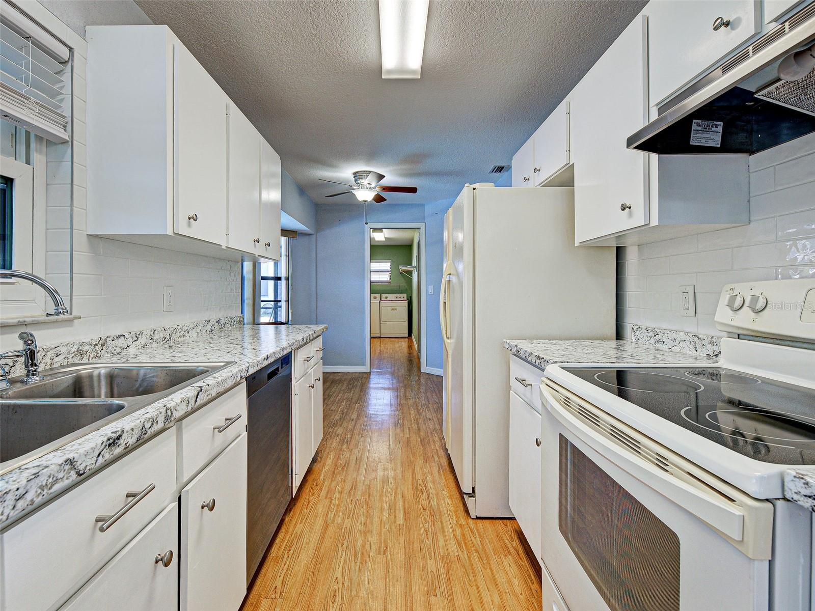 Image 11 of 49 For 8462 Norbert Avenue