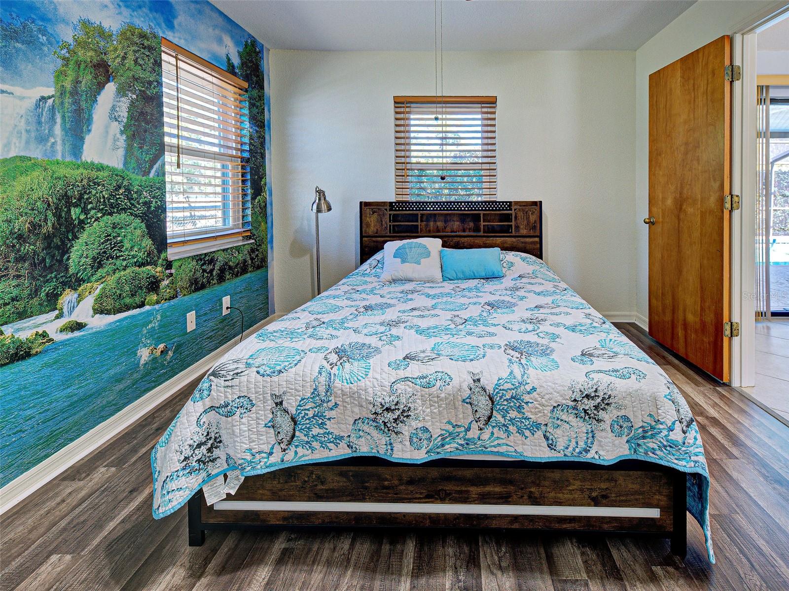 Image 25 of 49 For 8462 Norbert Avenue