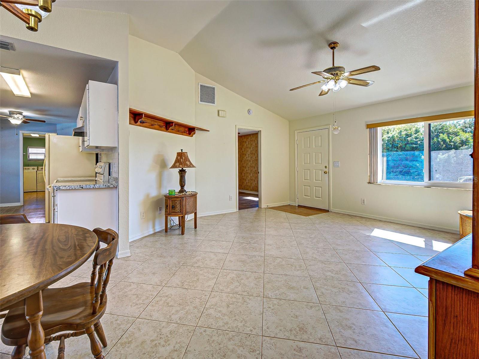 Image 5 of 49 For 8462 Norbert Avenue