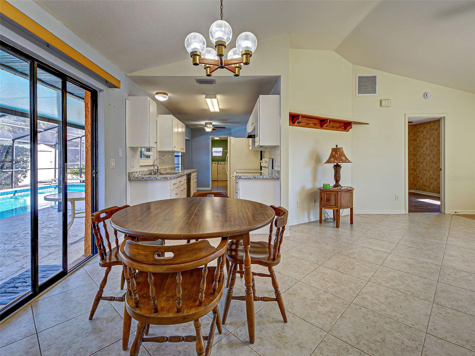 Image 9 of 49 For 8462 Norbert Avenue