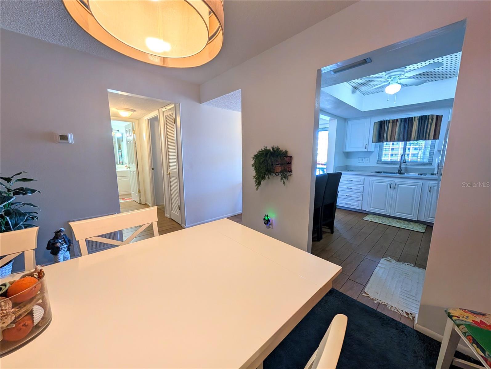 Image 5 of 34 For 3562 Lake Bayshore Drive Unit K-202