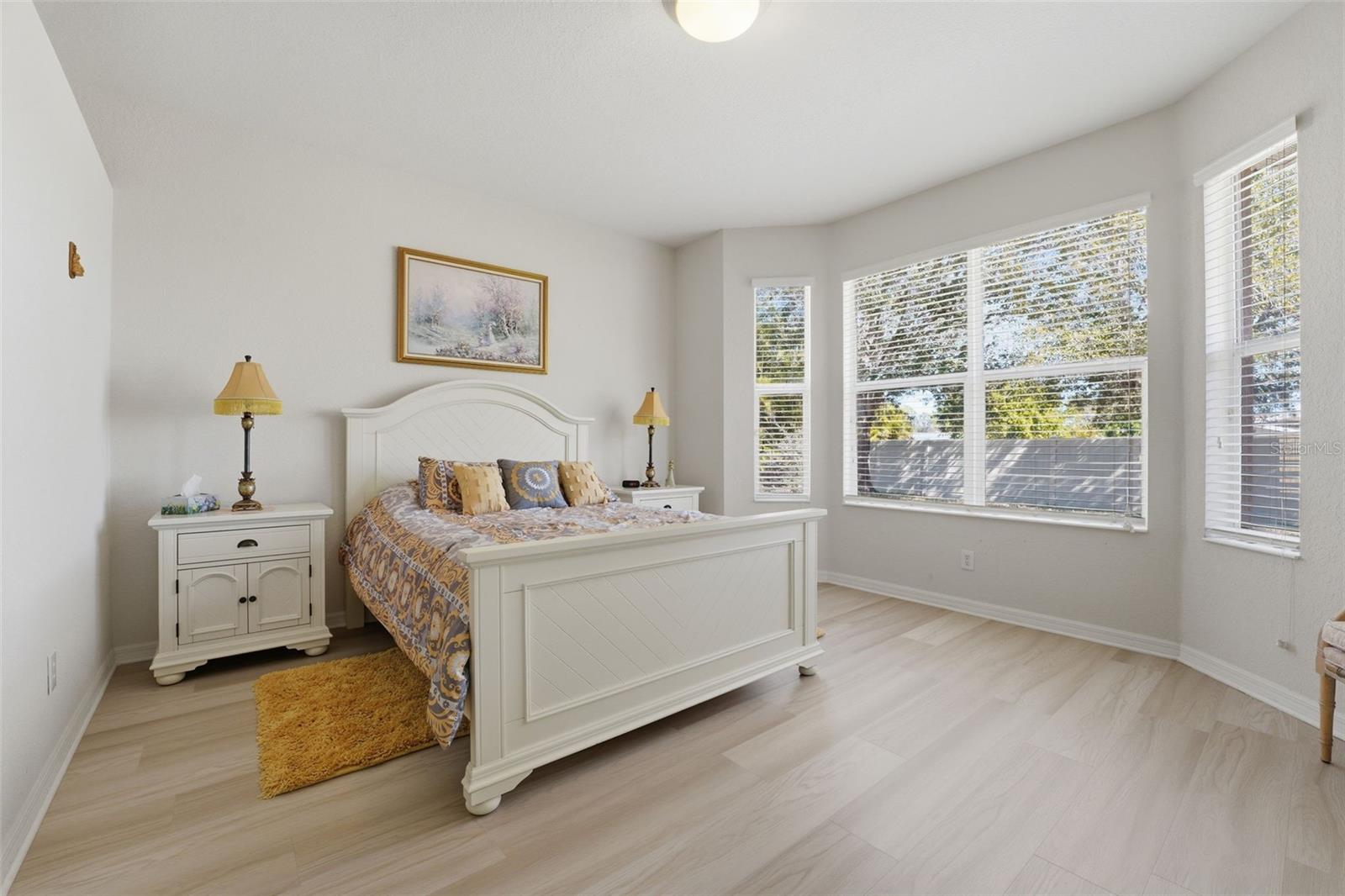 Image 17 of 29 For 6310 Falcon Lair Drive