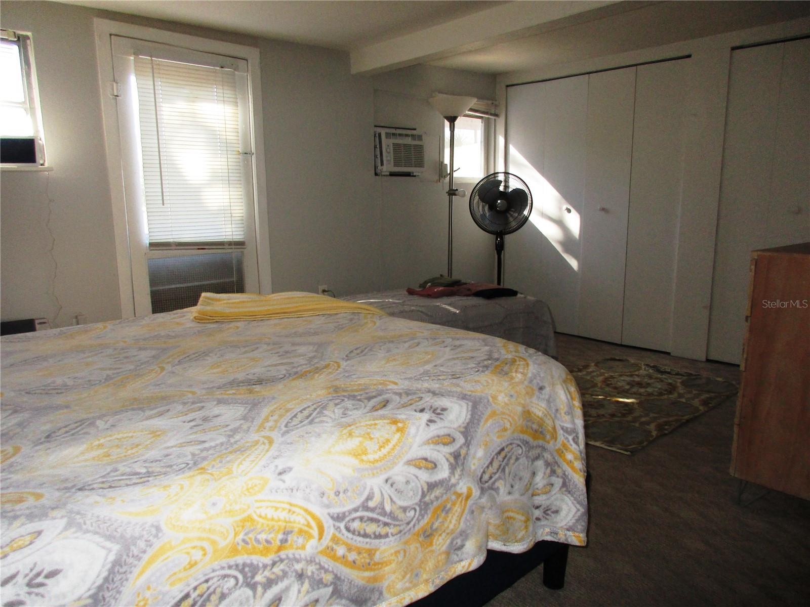 Listing photo id 20 for 618 Avenida De Mayo