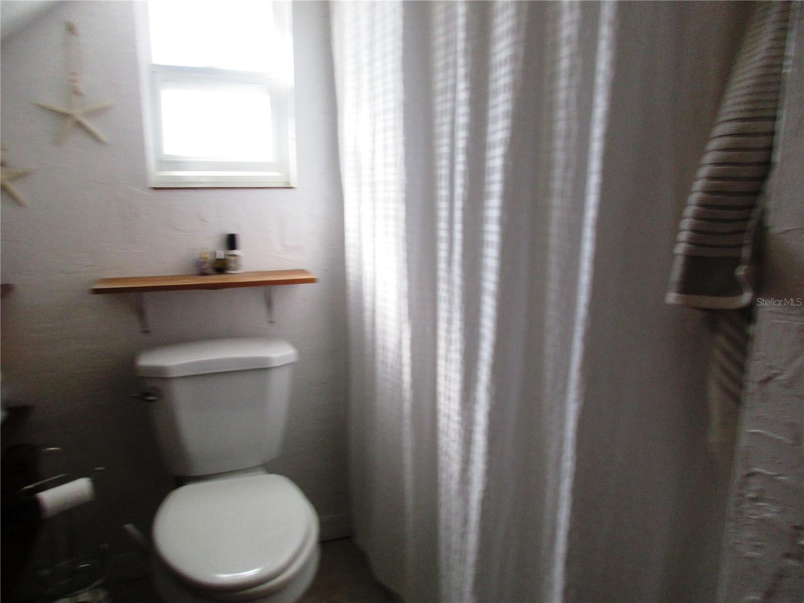 Listing photo id 23 for 618 Avenida De Mayo