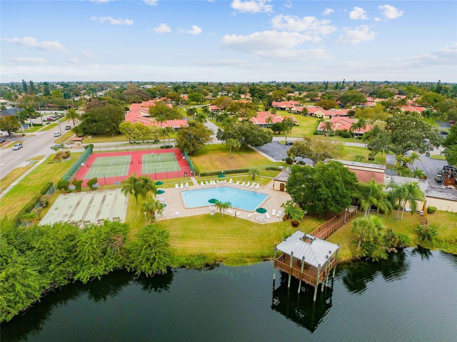 Image 26 of 27 For 5712 12 Avenue W 5712